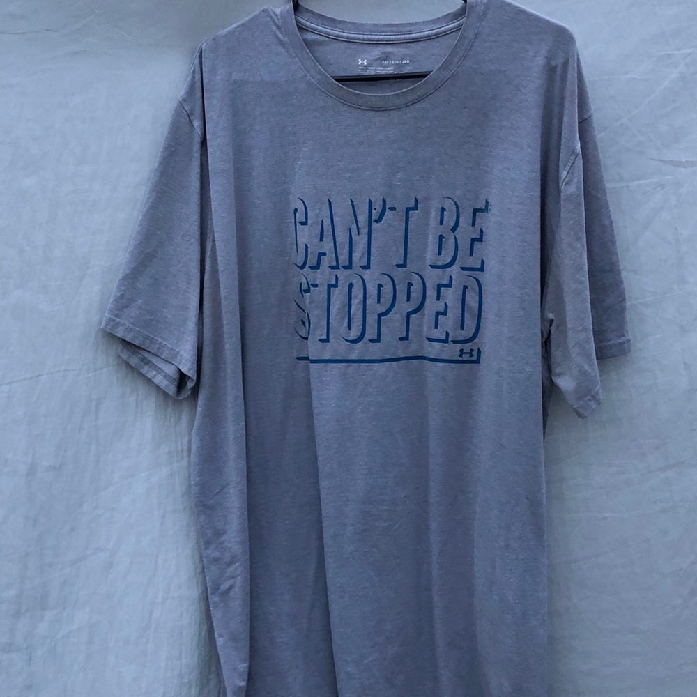 Short sleeve workout shirt